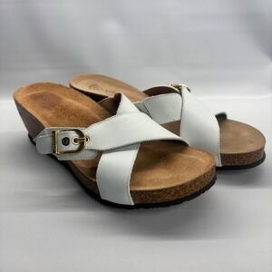 Vionic White Crossband Wedge Sandals with Gold Buckle